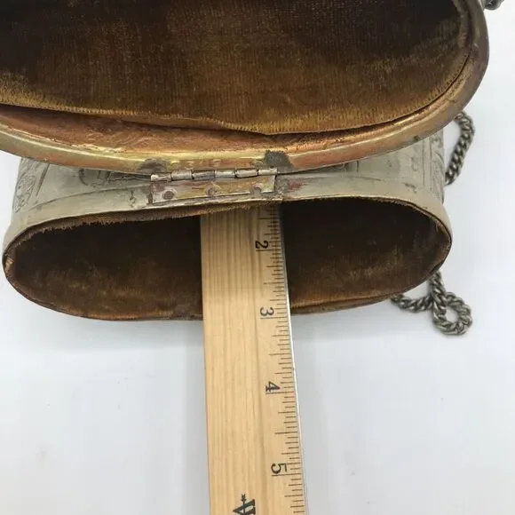 Silverplate Metal Purse‎ Pillow Clutch with cabouchons. 32 Chain
